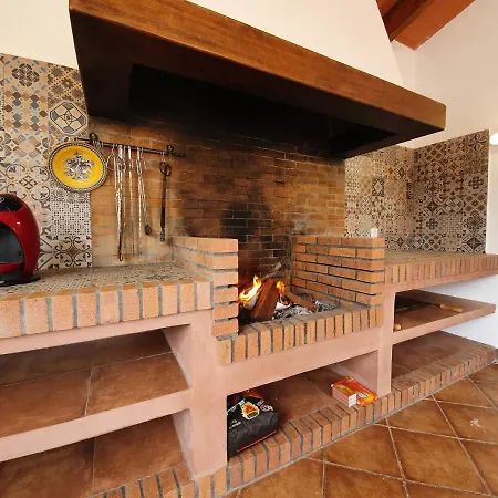 Ca'n Roser * La Cabaneta